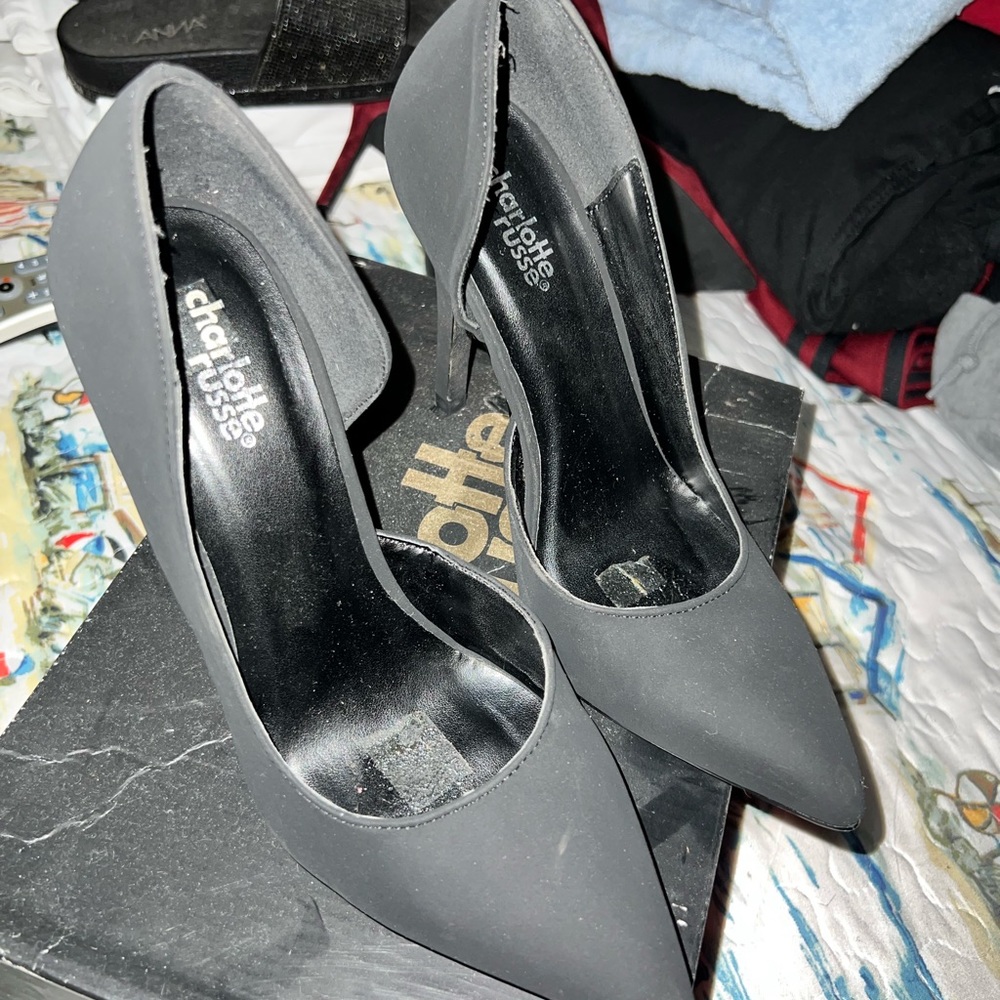 Black Charlotte Russe pumps